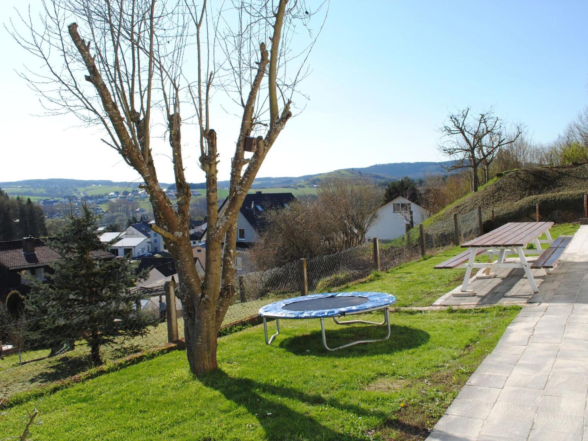 Delightful Villa in Gerolstein with Private Garden Exterior foto